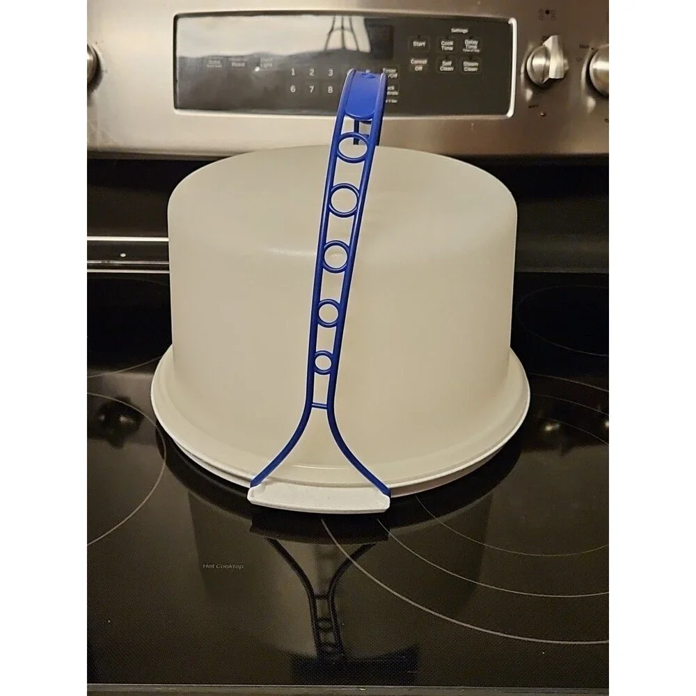 Vintage Tupperware 10